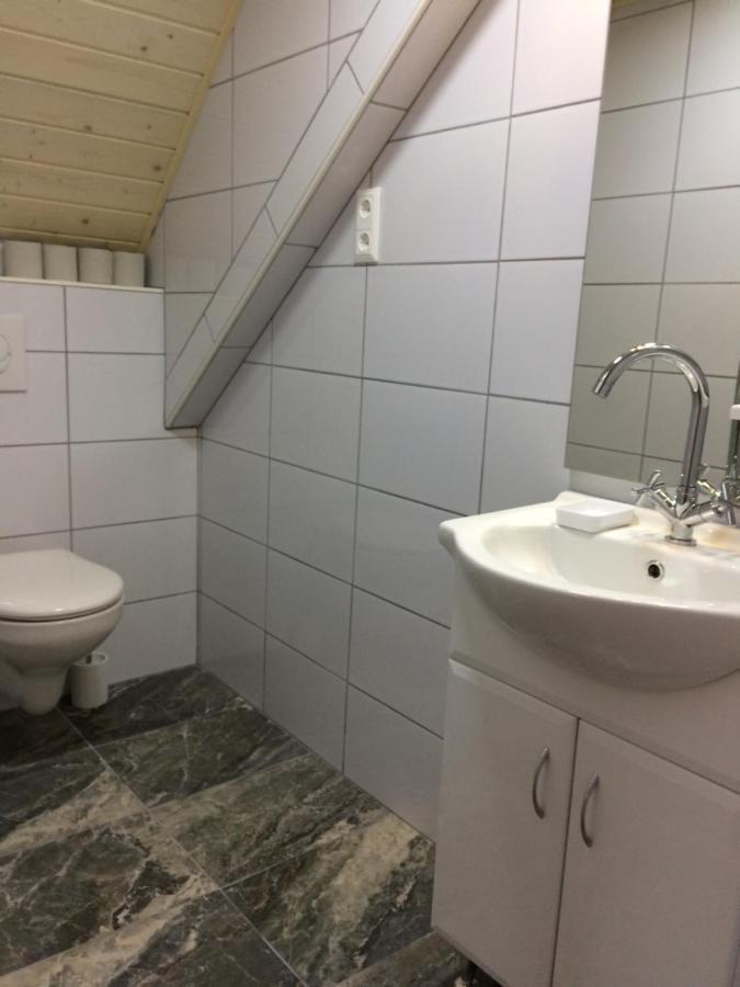Bella Badacsony Apartmanhaz Apartment Badacsonytomaj Bagian luar foto