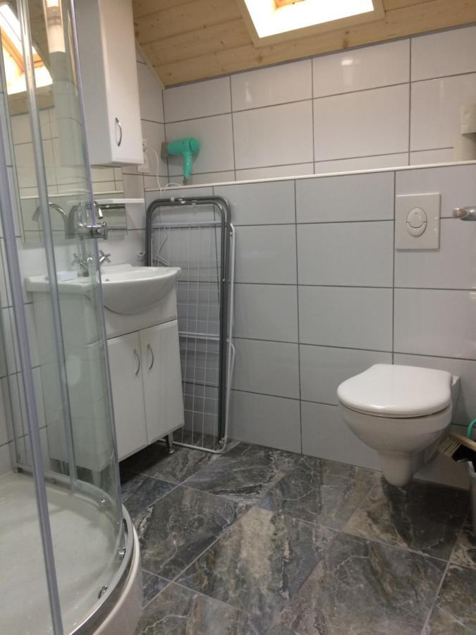 Bella Badacsony Apartmanhaz Apartment Badacsonytomaj Bagian luar foto